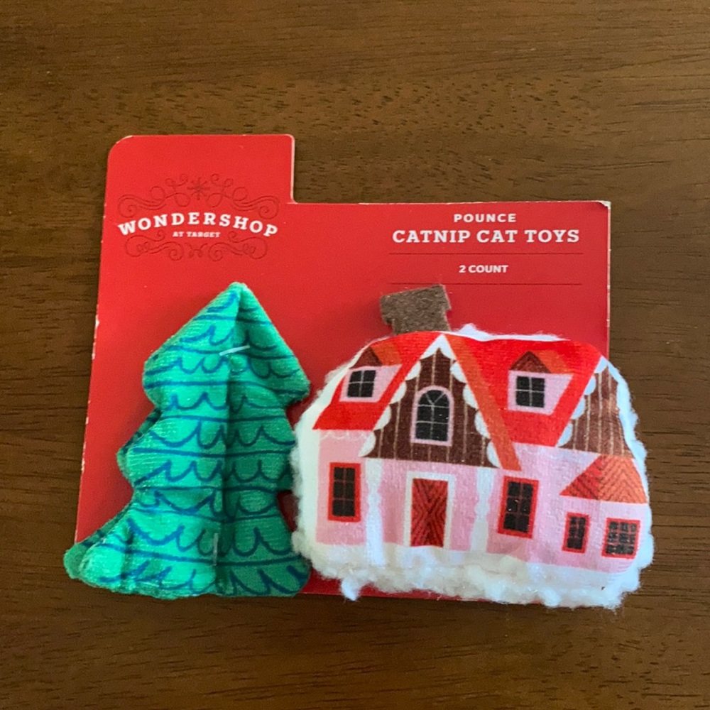 Wondershop Catnip Pounce Toys- set of 2